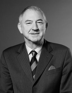 Prof. Dr. Alexander M. Bradshaw (1944-2024)
